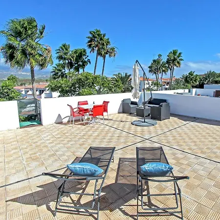 2 Bedroom Flat With Big Pools And Big Terrace Parque Don Jose, 313 Hébergement de vacances