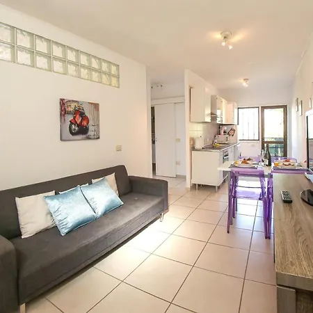 Hébergement de vacances 2 Bedroom Flat With Big Pools And Big Terrace Parque Don Jose, 313 *