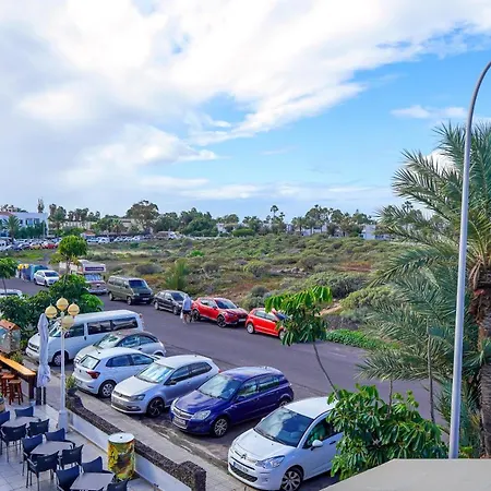 Hébergement de vacances 2 Bedroom Flat With Big Pools And Big Terrace Parque Don Jose, 313
