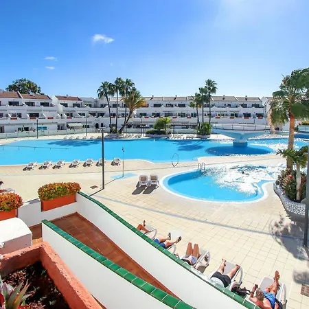 2 Bedroom Flat With Big Pools And Big Terrace Parque Don Jose, 313 Hébergement de vacances Costa Del Silencio