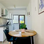 2 Bedroom Flat With Big Pools And Big Terrace Parque Don Jose, 313 Holiday home *