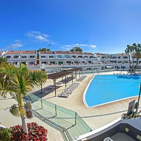 2 Bedroom Flat With Big Pools And Big Terrace Parque Don Jose, 313 펜션 코스타델실렌시오