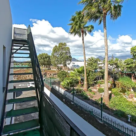 펜션 2 Bedroom Flat With Big Pools And Big Terrace Parque Don Jose, 313 코스타델실렌시오
