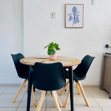 2 Bedroom Flat With Big Pools And Big Terrace Parque Don Jose, 313 펜션